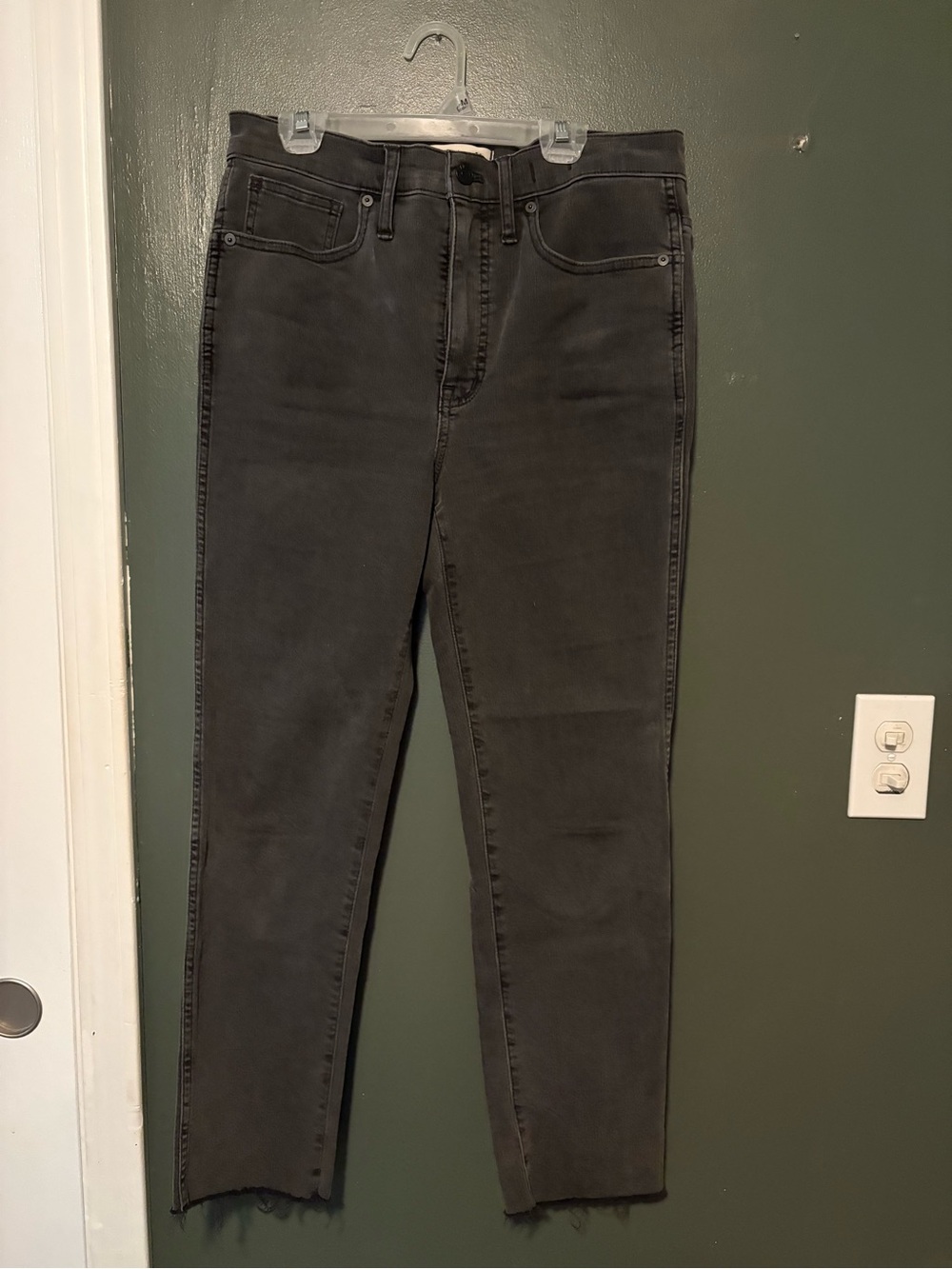 Madewell Stovepipe High Rise Raw Hem Jeans Size 28 Gray